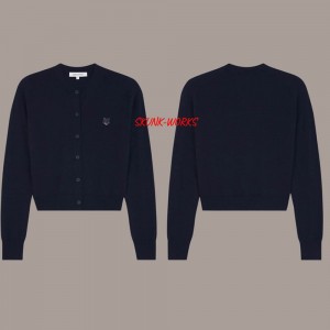 메종키츠네 라운드넥 가디건 MW00508KT1036